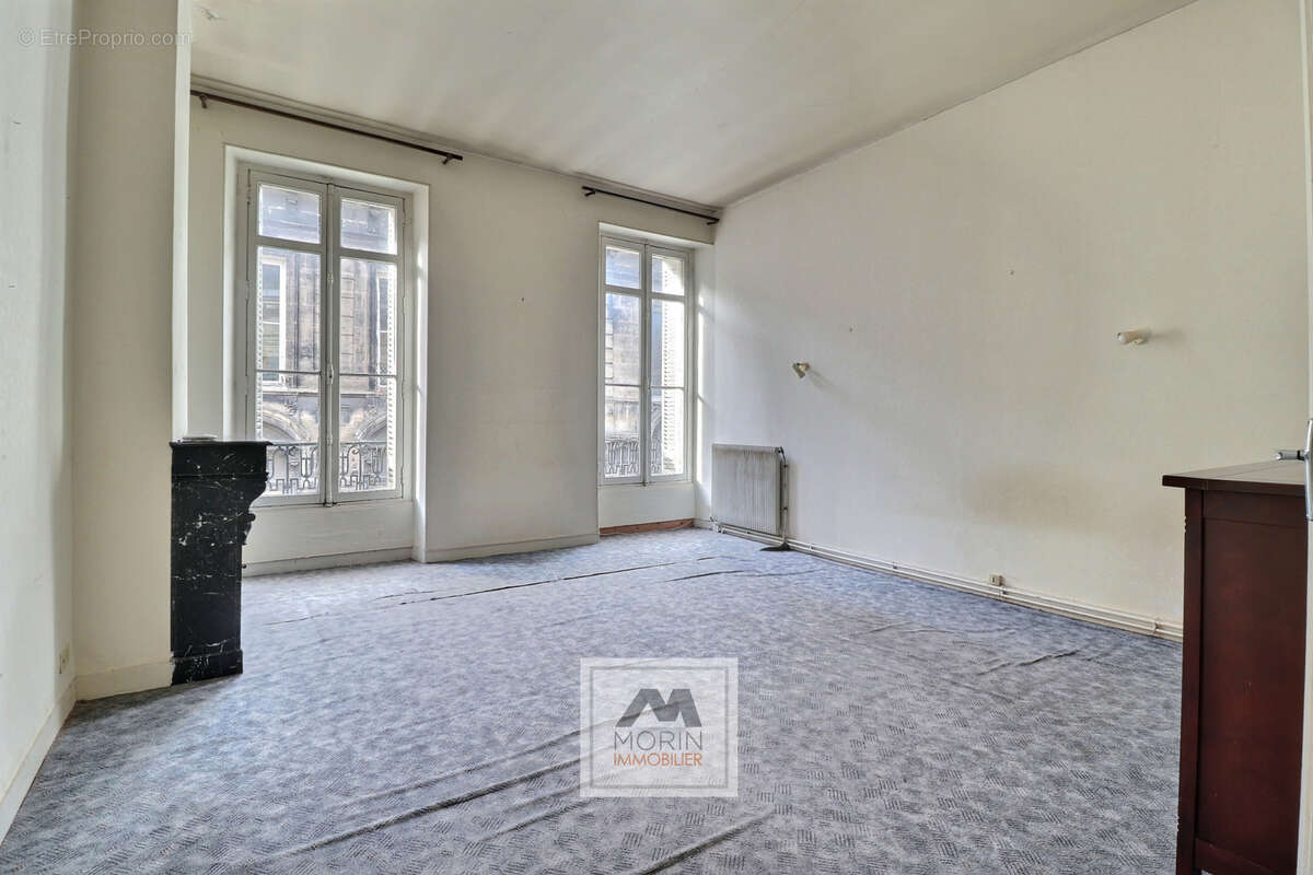 Appartement à BORDEAUX