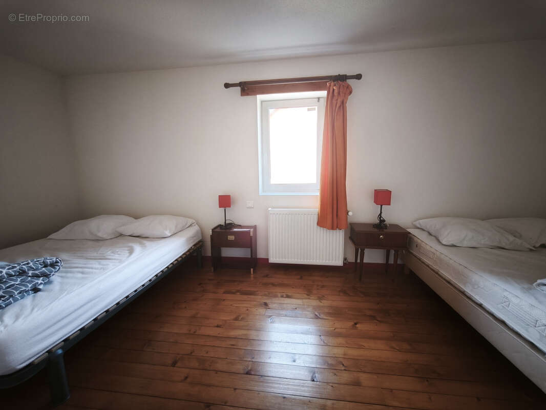 Maison à CLERMONT-FERRAND