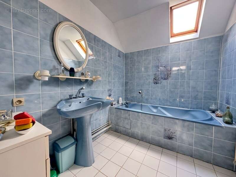 Maison à SAINT-ARNOULT-EN-YVELINES