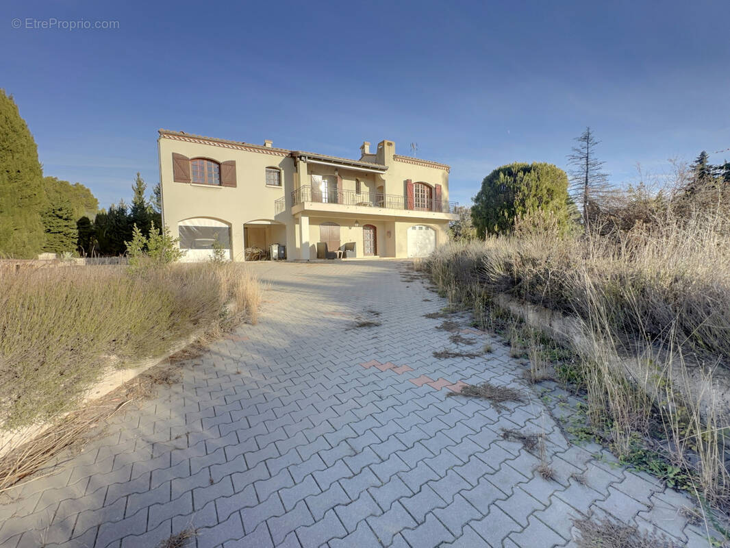 Maison à SAINT-JEAN-DE-VEDAS