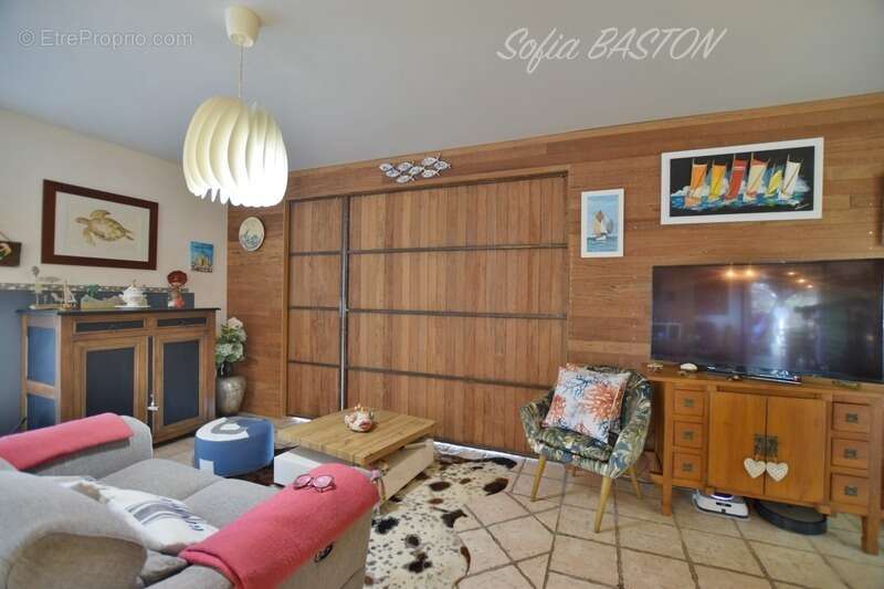 Maison à LES TROIS-ILETS