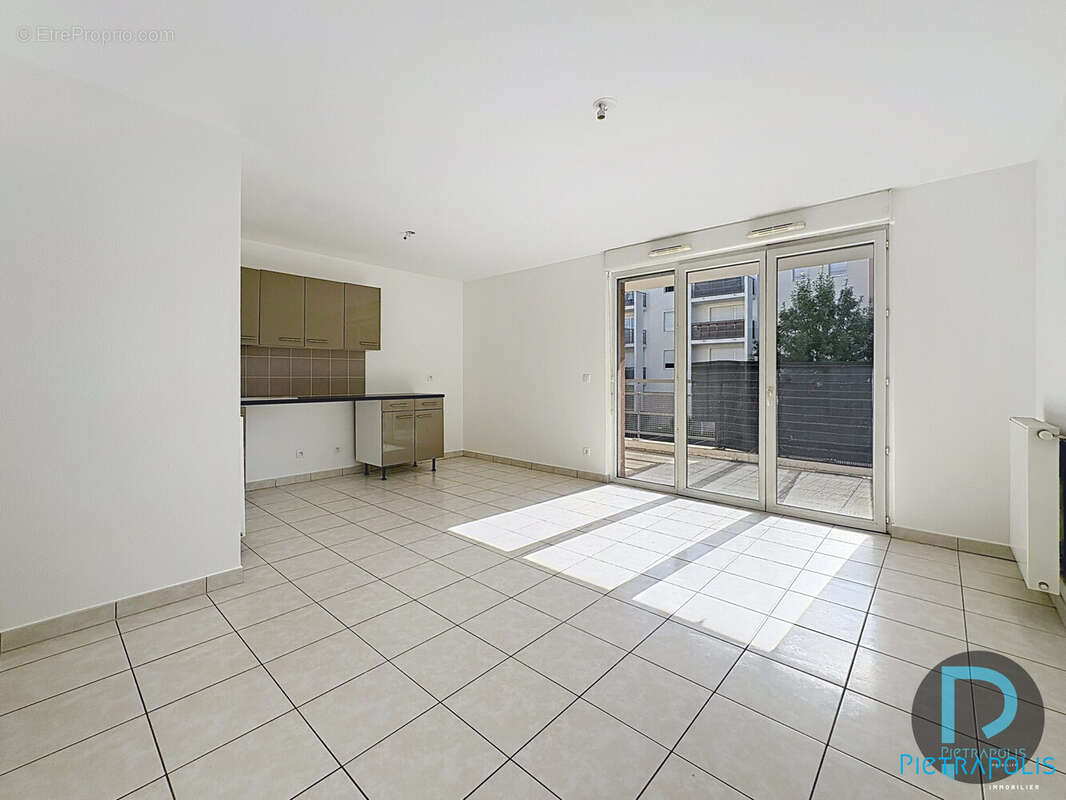 Appartement à BOURGOIN-JALLIEU