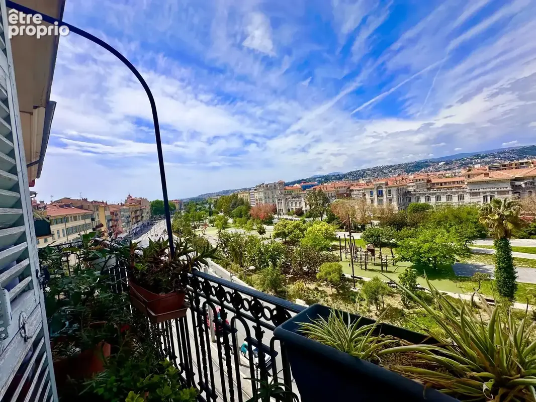 Coulee verte - proche garibaldi - grand 3 pieces + balcon - baisse de prix - photo 2