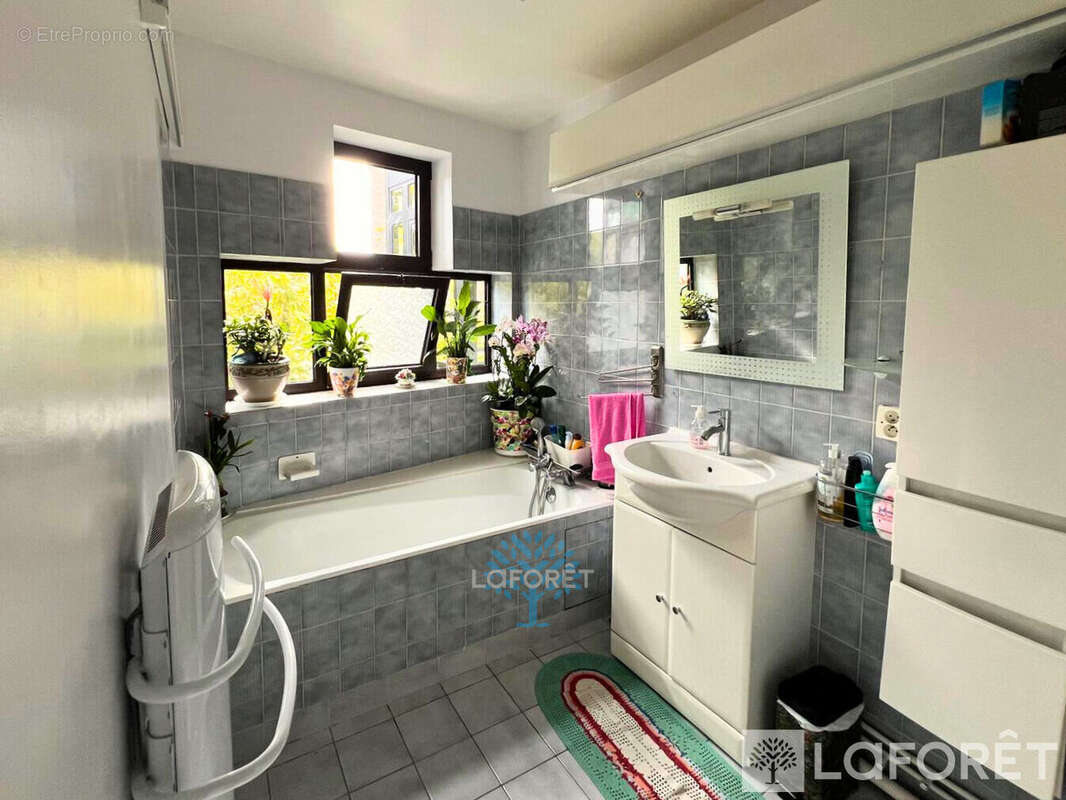 Appartement à BOULOGNE-BILLANCOURT
