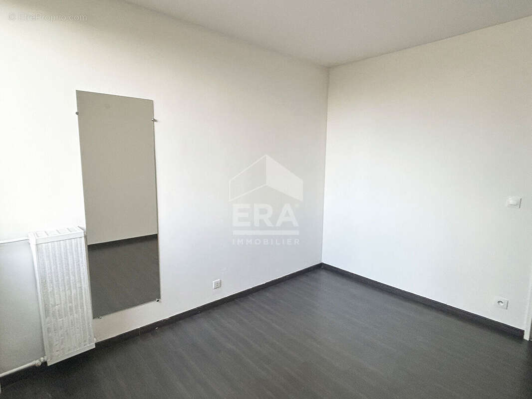 Appartement à MONS-EN-BAROEUL