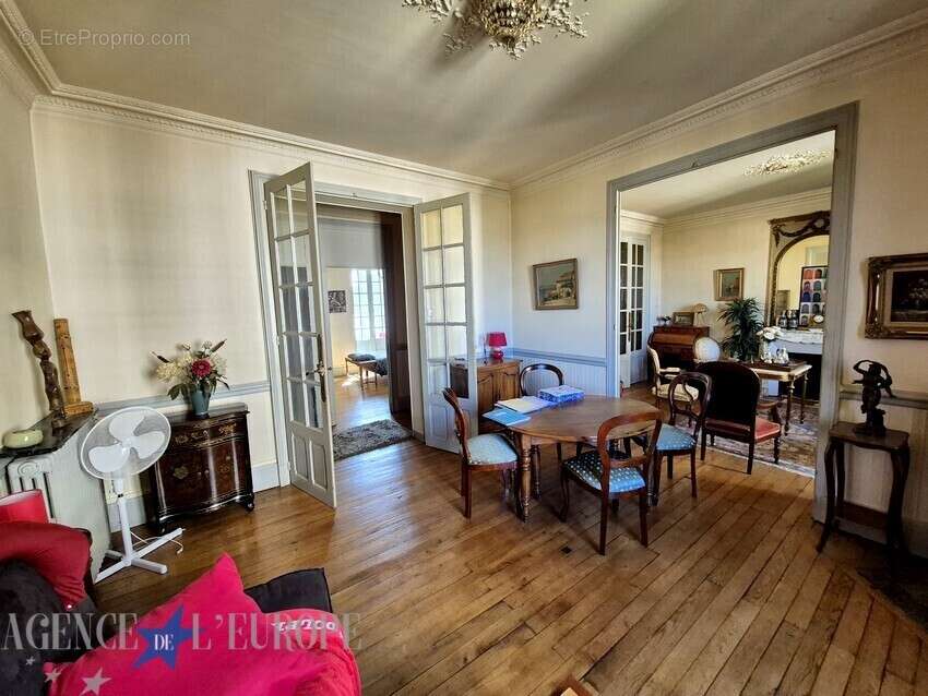 Appartement à VICHY