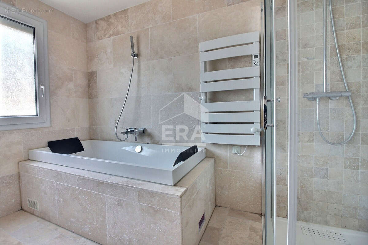 Appartement à SAINT-OUEN