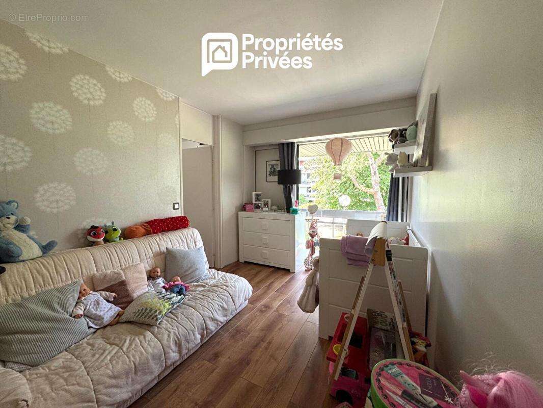 Appartement à VERSAILLES