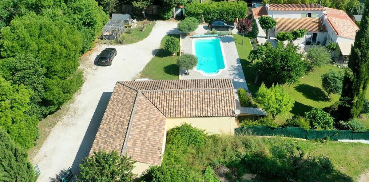 Maison à LE VAL