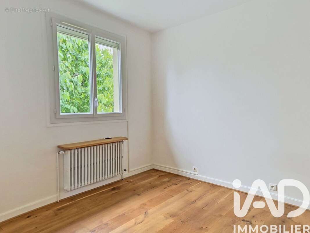 Photo 8 - Maison à LES CLAYES-SOUS-BOIS