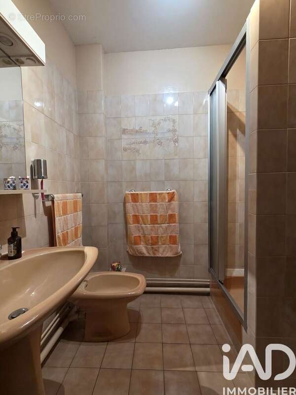 Appartement 73 m² à Tours  - photo 9