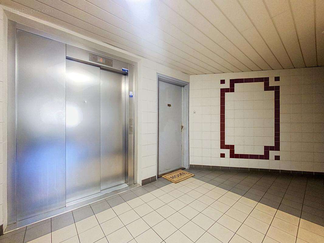 Appartement - 2 Chambres - rez de chaussée - Garage fermé - photo 17