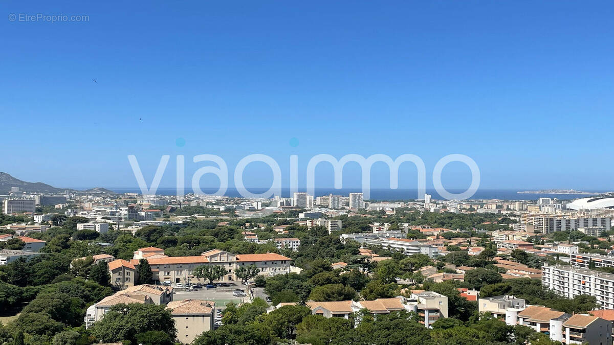 Appartement à MARSEILLE-10E