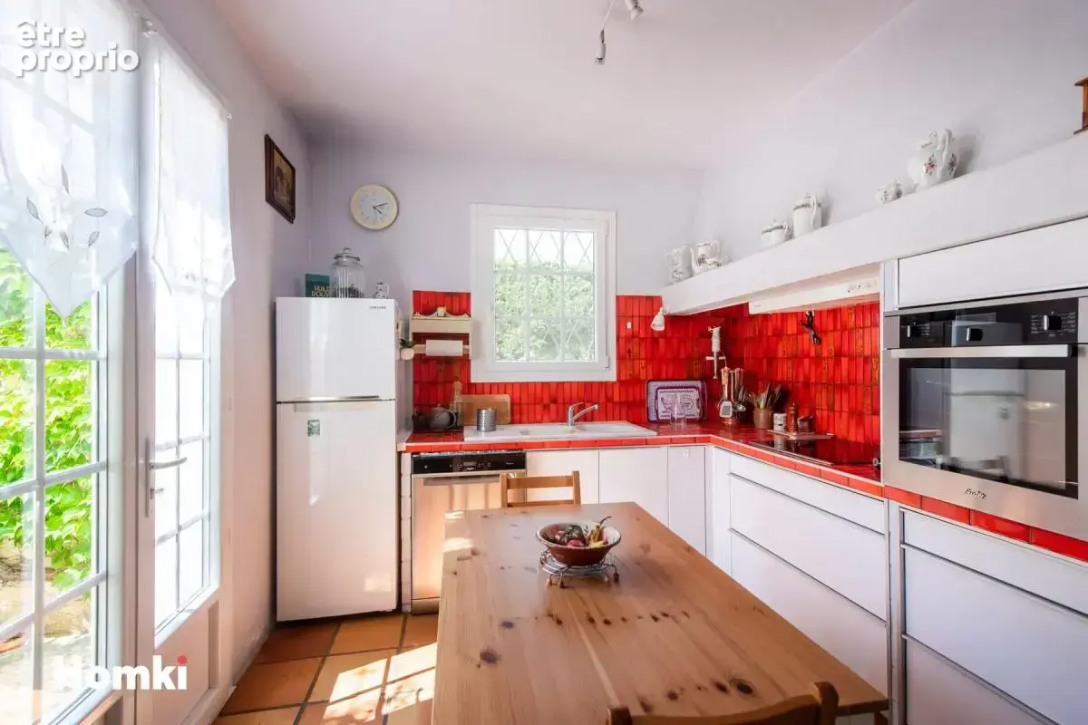 Maison/Villa T6 de 156 m² à Morières-lès-Avignon 84310 - photo 8