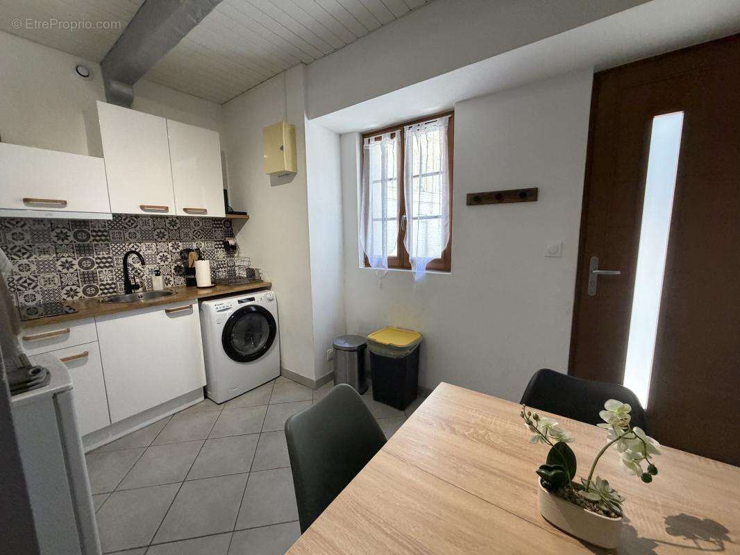 Appartement 85 m² à Jonzac  - photo 4