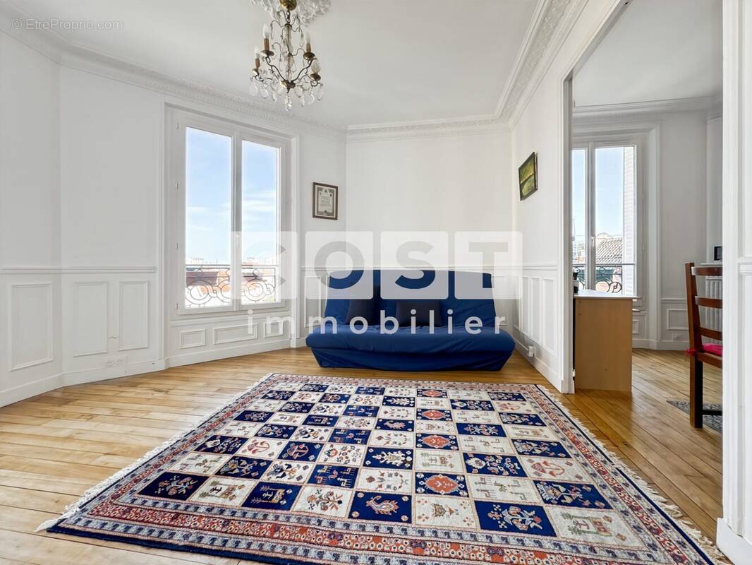 Appartement à COLOMBES