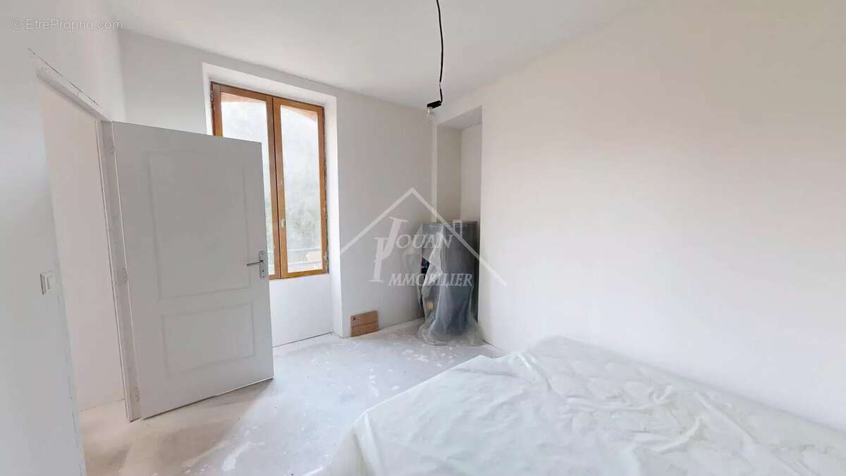 Maison à SAINT-ELOY-LES-MINES