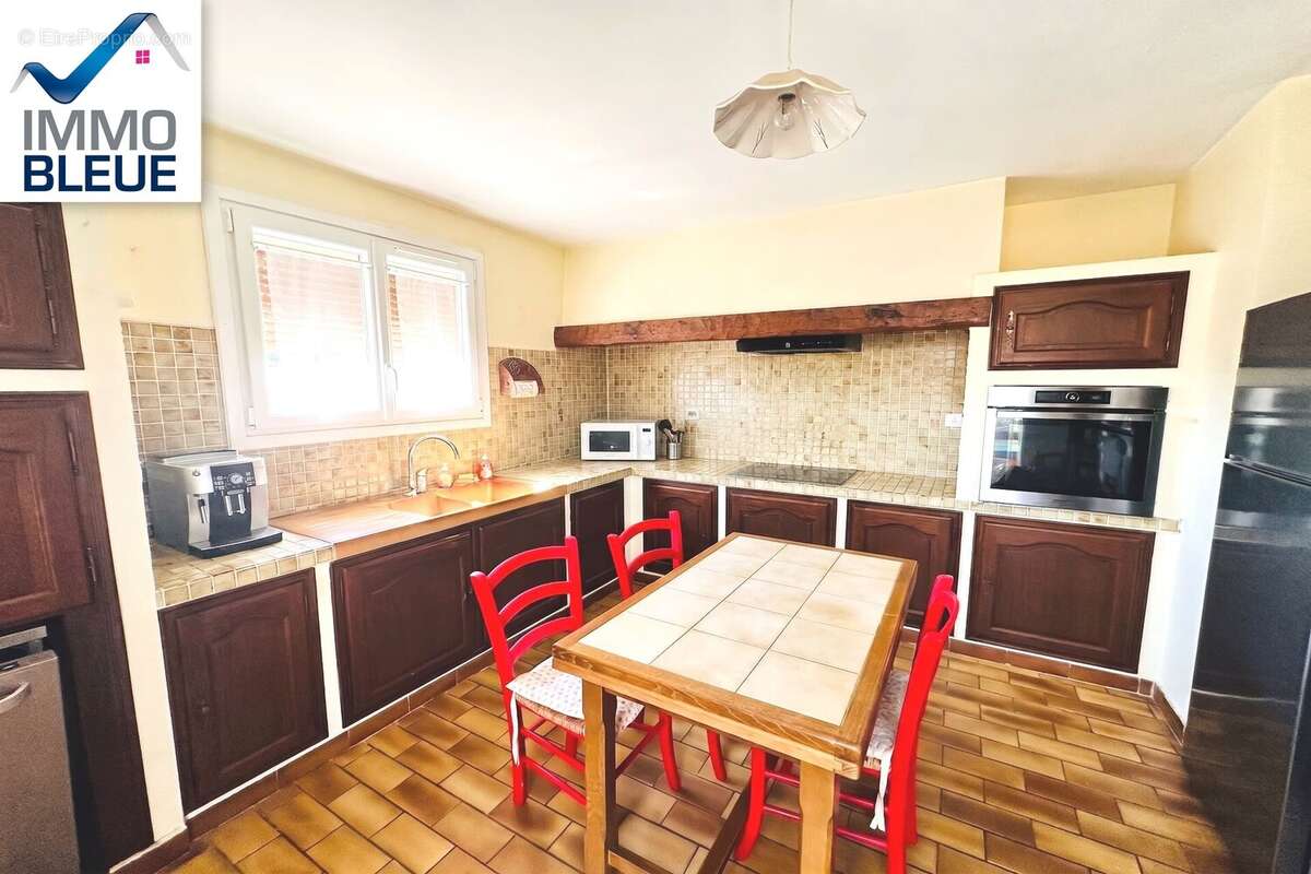 Maison 115 m² à Martigues  - photo 6