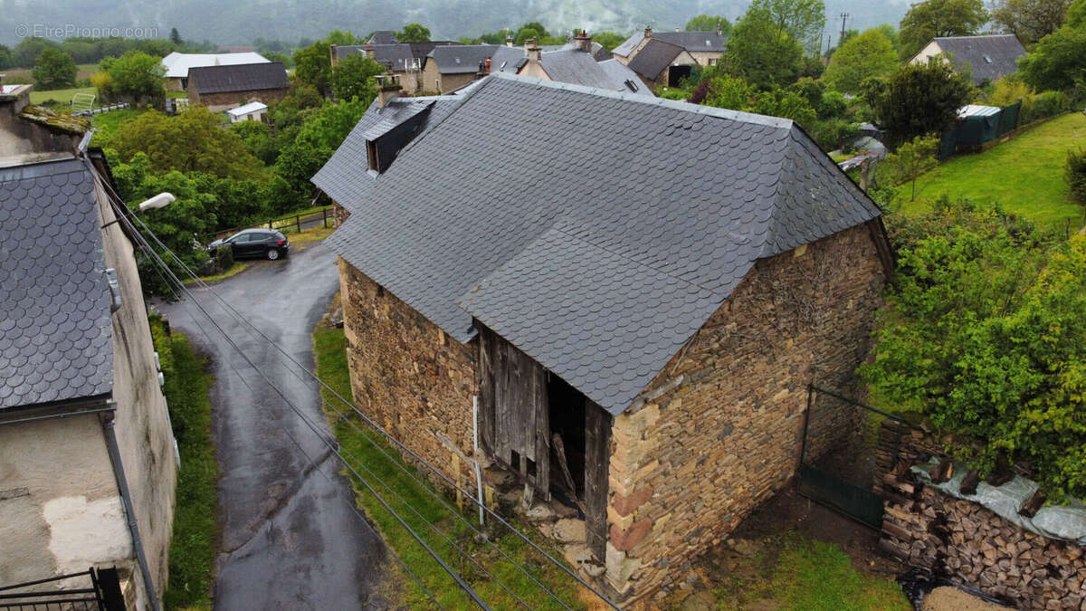Nord Aveyron GRANGE à rénover - photo 5