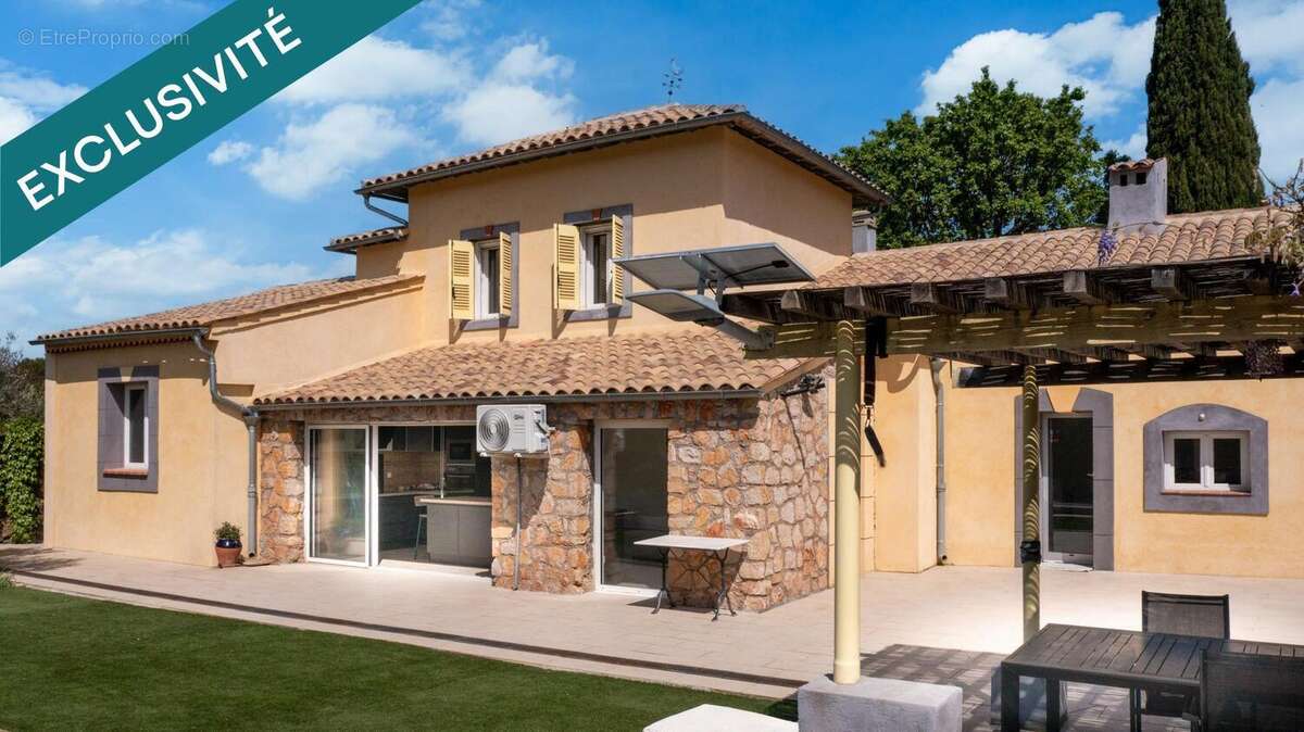 Photo 2 - Maison à DRAGUIGNAN