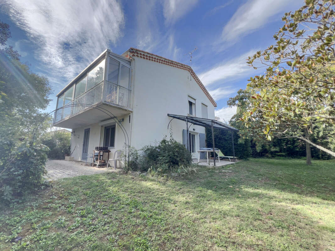 Maison à ORTHOUX-SERIGNAC-QUILHAN