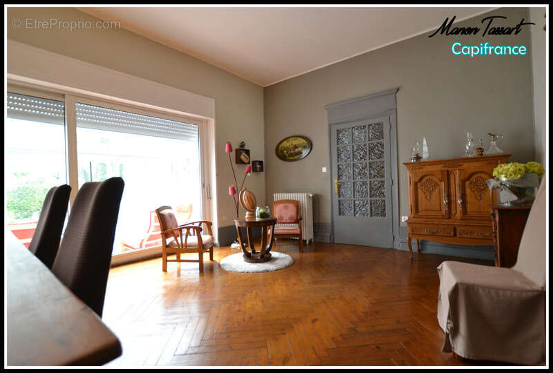 Maison à CONDE-SUR-L'ESCAUT