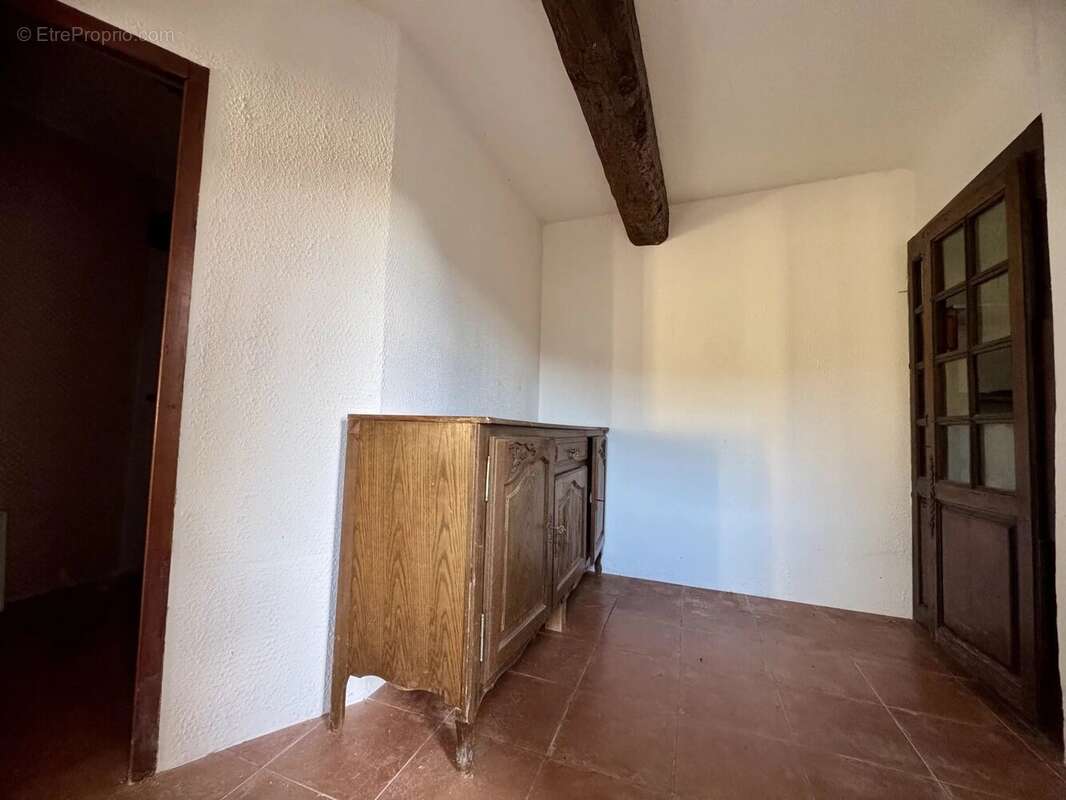 Appartement à PEILLON