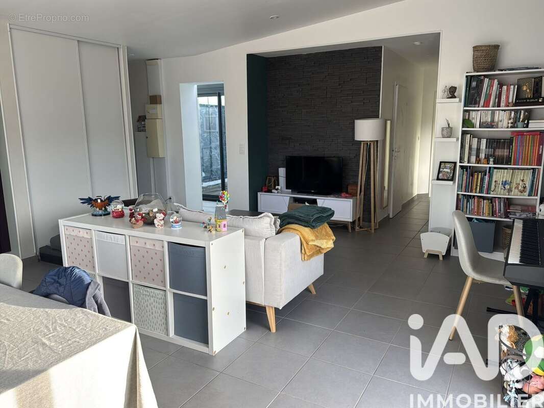 Photo 3 - Maison à BAGUER-PICAN