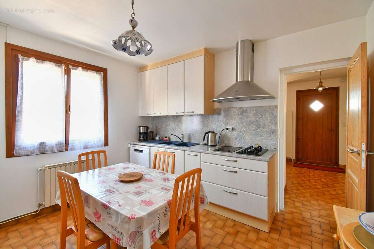 Maison 142 m² à Etang-Sur-Arroux  - photo 8