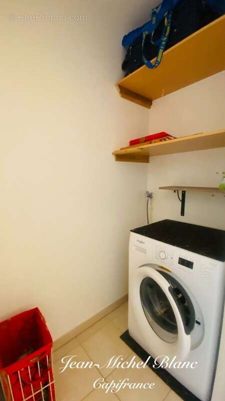 Appartement à NEUVILLE-SUR-SAONE