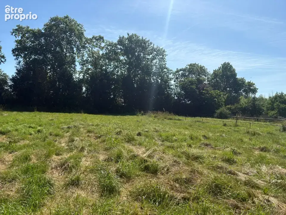 Terrain 705 m² à Saint-Sauveur  - photo 4