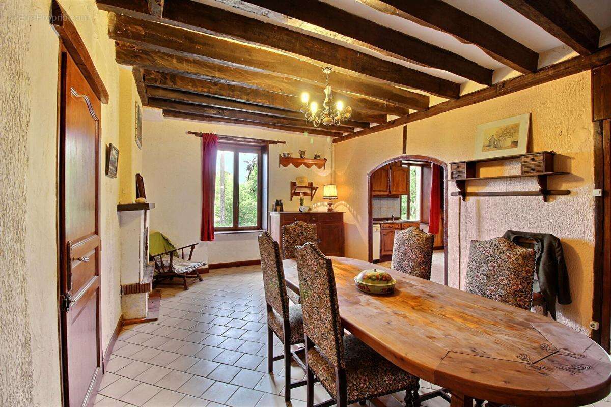 Propriété de chasse Myennes 8 pièce(s) 254 m2 - photo 5