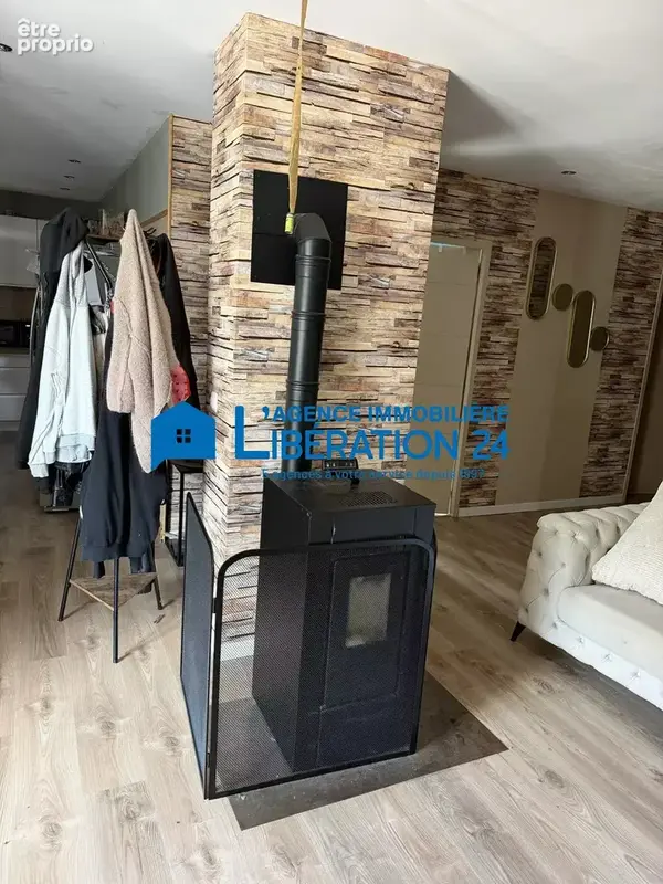 Maison familiale de 95 m² avec sous-sol complet et terrain à Beauzac ( 43590 ) - photo 7