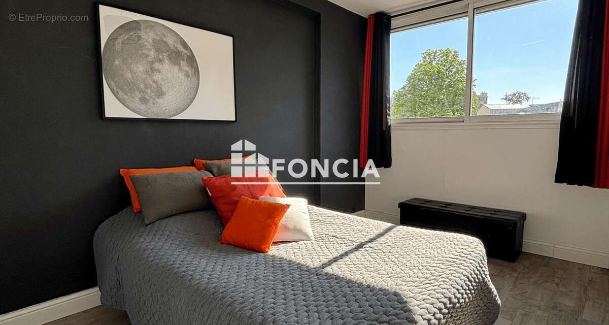 Appartement à SAVIGNY-SUR-ORGE