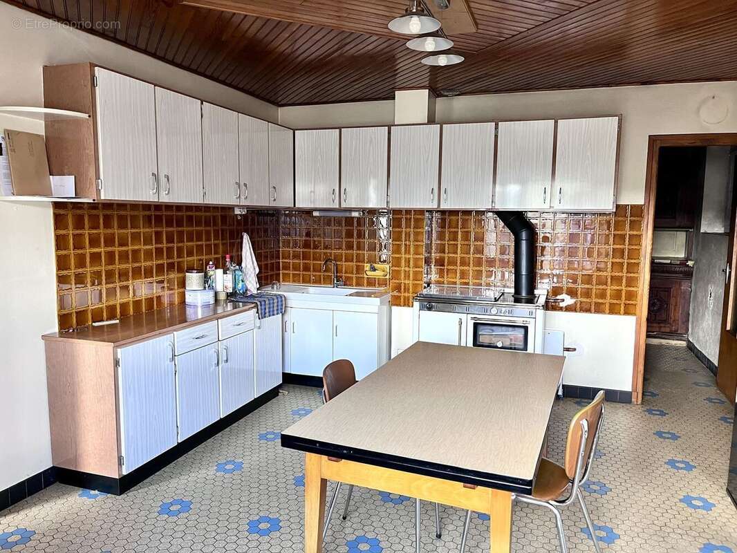 Maison à SAINTE-EULALIE