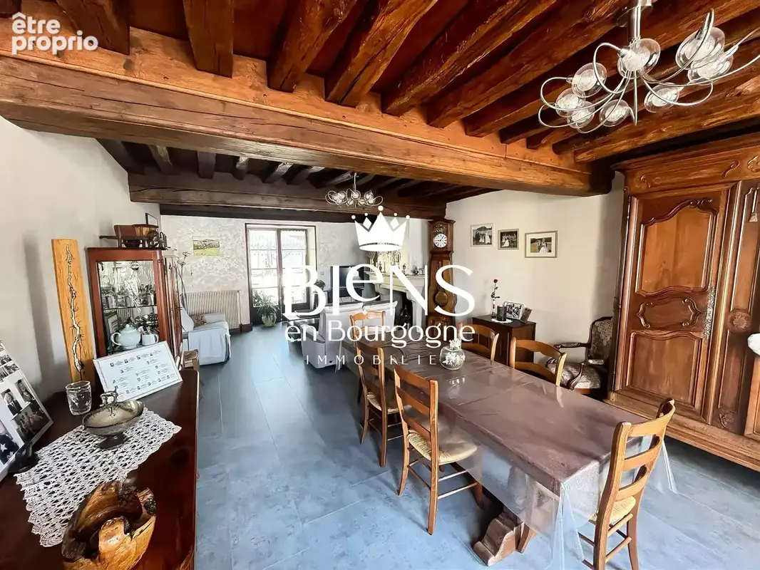 Maison 488 m² à Nolay  - photo 4