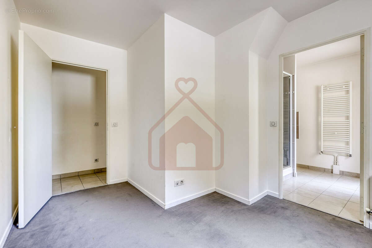 Appartement à LE KREMLIN-BICETRE