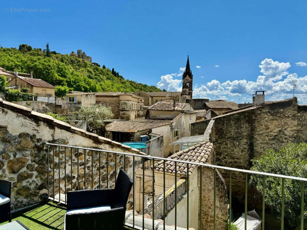 Maison à MONDRAGON