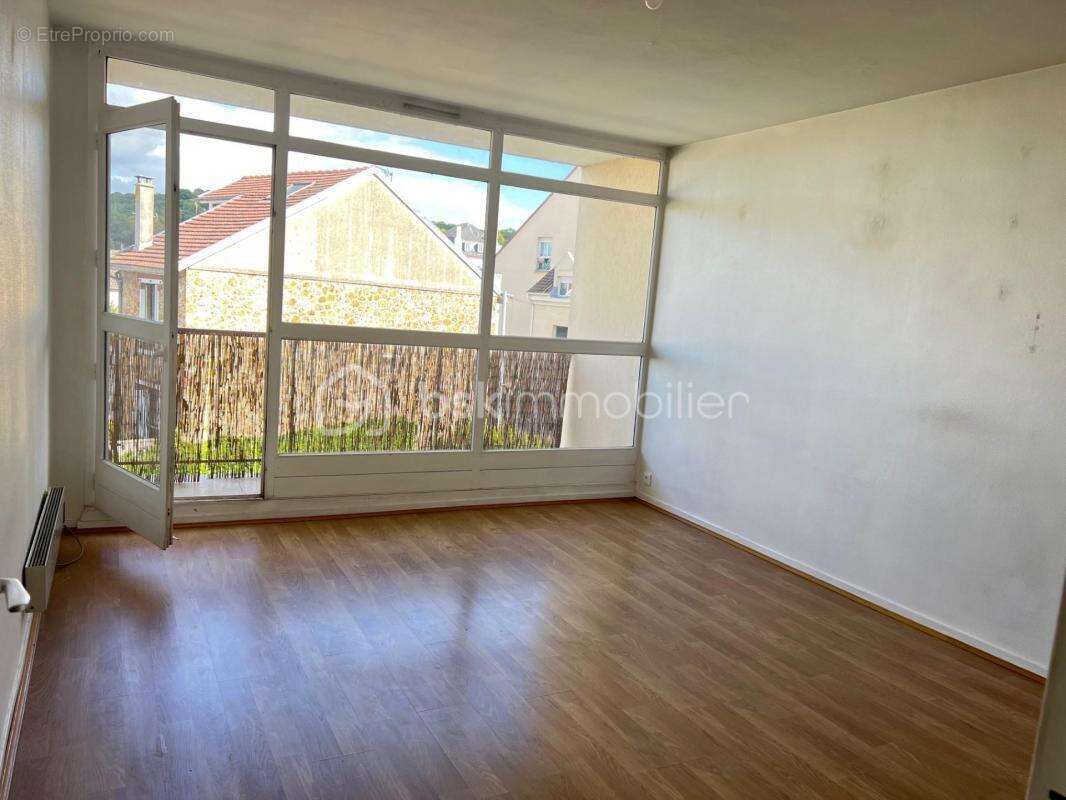 Appartement à AUBERGENVILLE