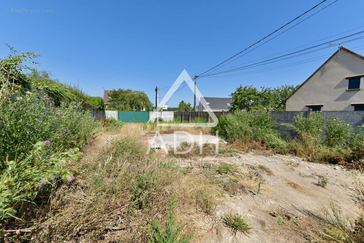 Exclusivite a vendre à villiers le mahieu terrain d'environ 701m2 - photo 4