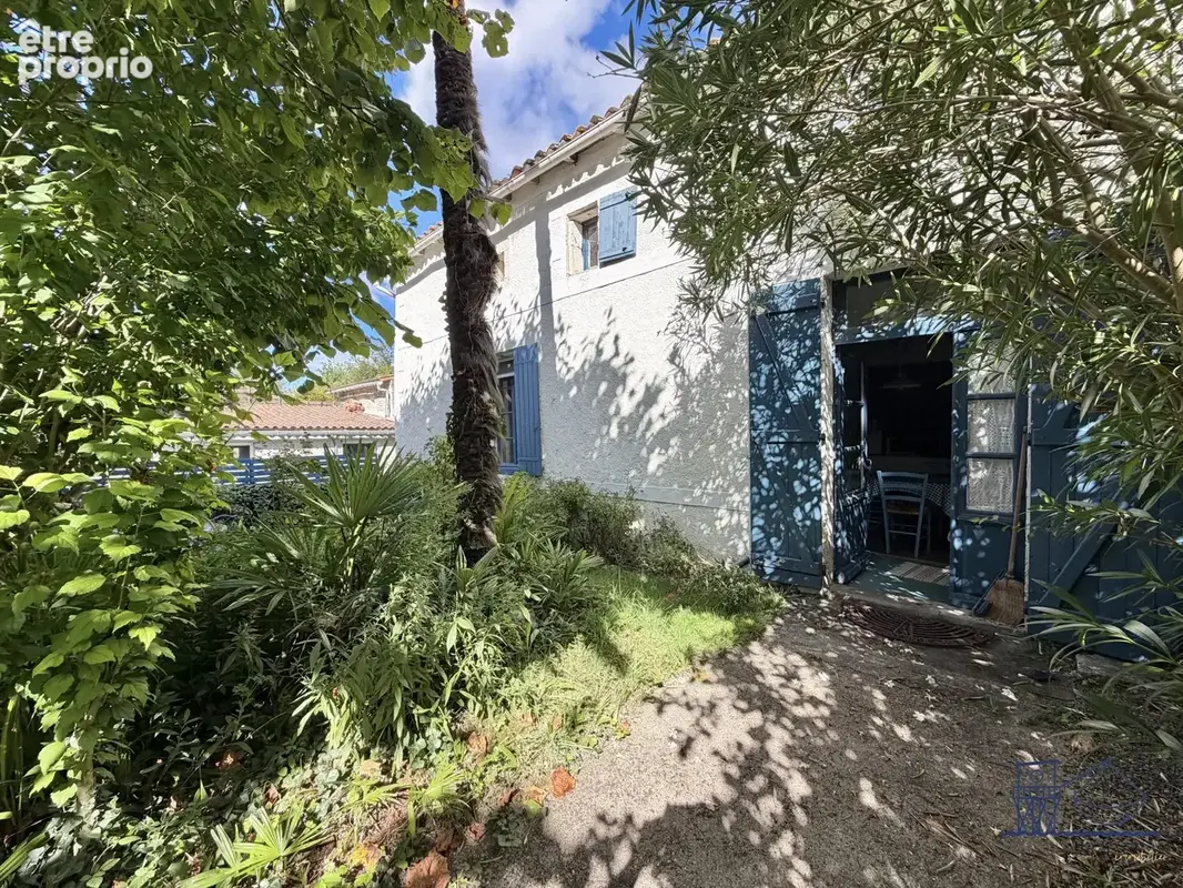 Maison à SAINT-DIZANT-DU-GUA