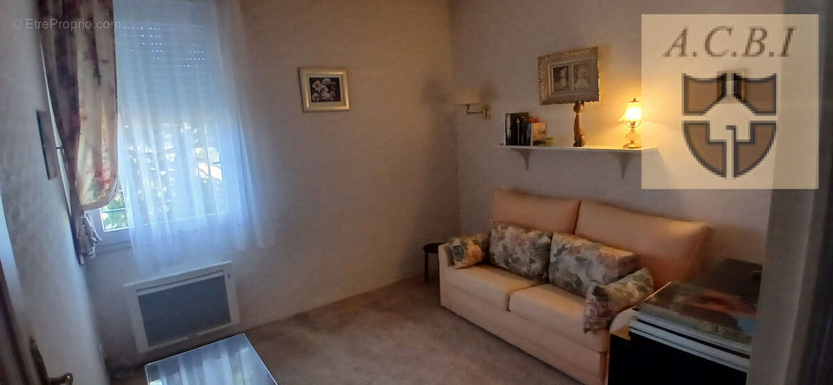 A VENDRE - Appartement - photo 5