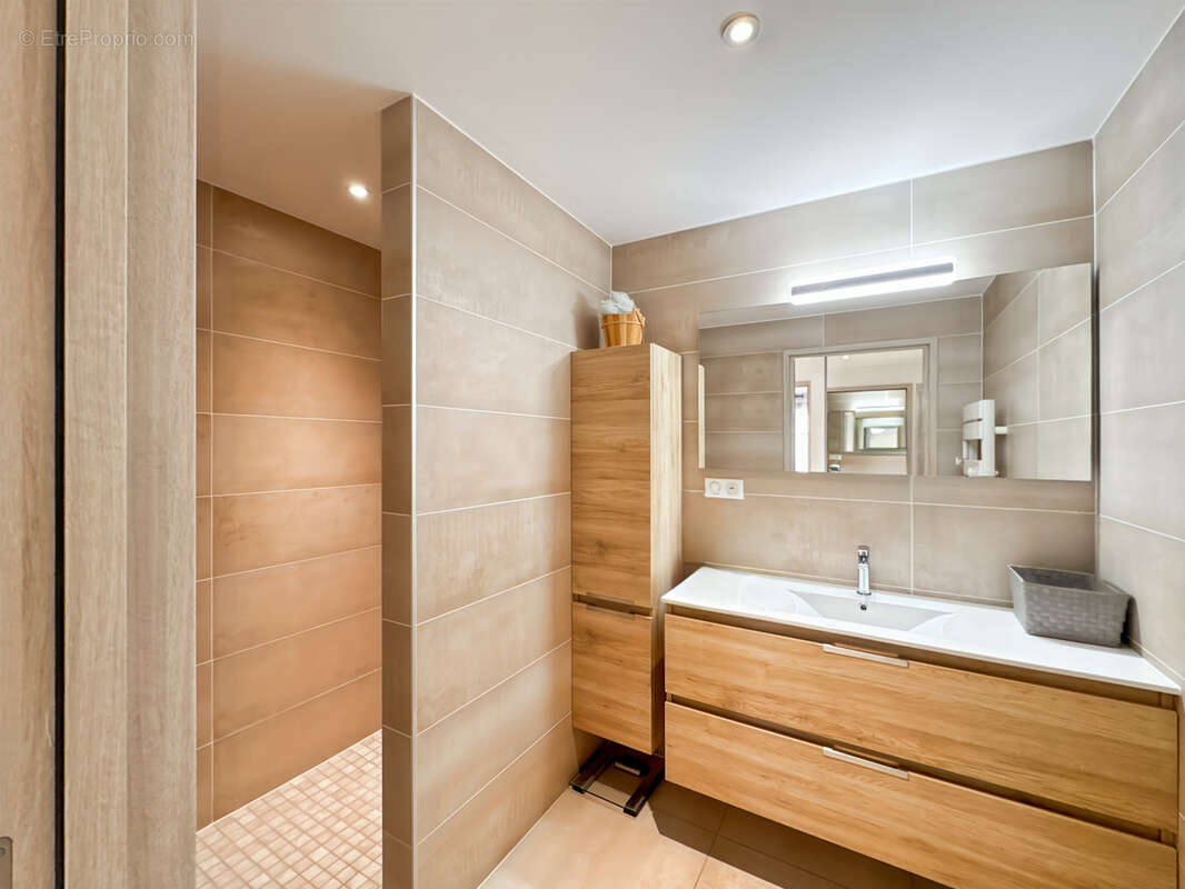 Maison à COLLONGES-AU-MONT-D&#039;OR