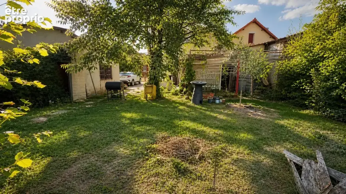 Maison de 6 pièces de 119 m² à Montluçon - photo 20