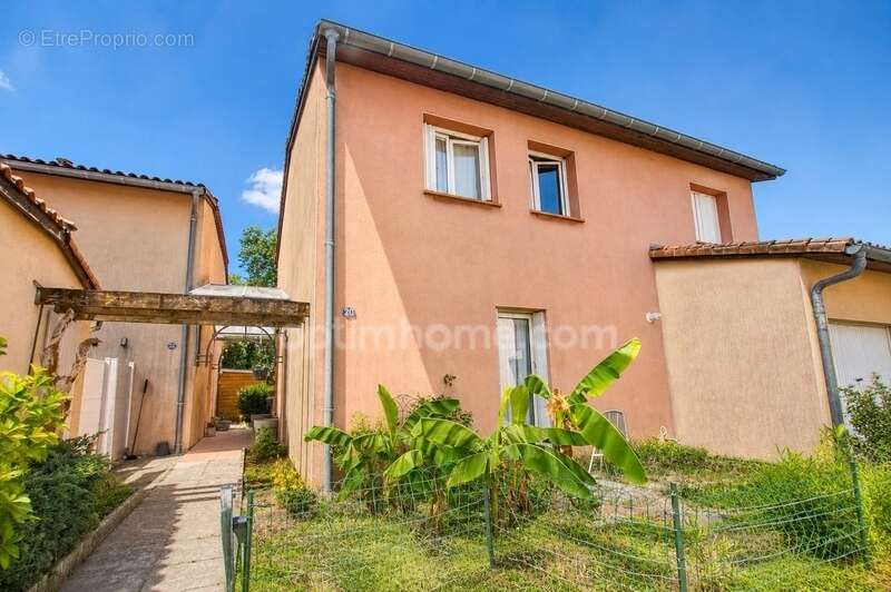 Toulouse lalande – maison t4 rénovée de 84,45 m2 – jardin – garage – parking privatif – environnement calme / impasse - photo 2