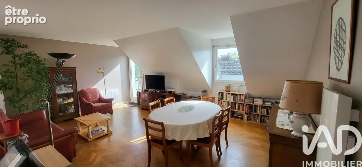 Photo 1 - Appartement à RUEIL-MALMAISON