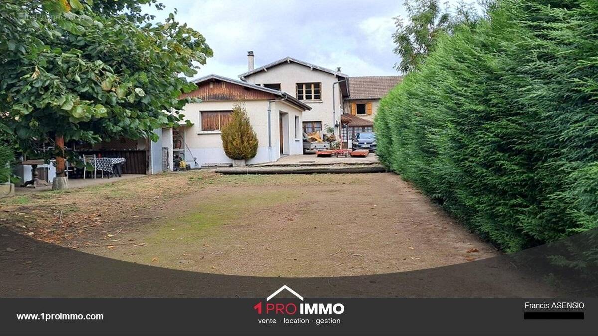 Maison à CHARAVINES