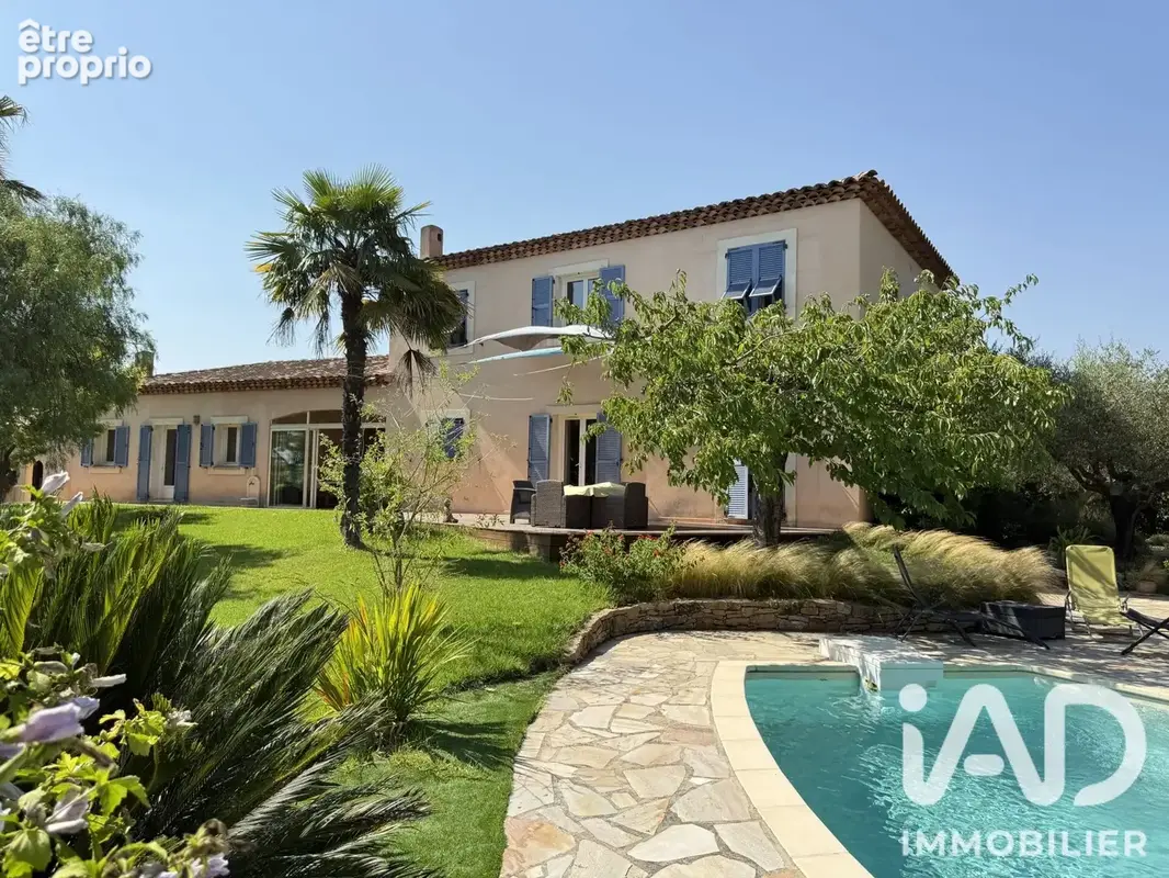 Photo 1 - Maison à SOLLIES-VILLE