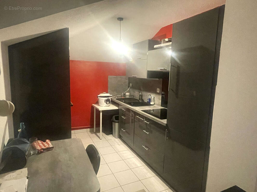 Appartement à GENESTON