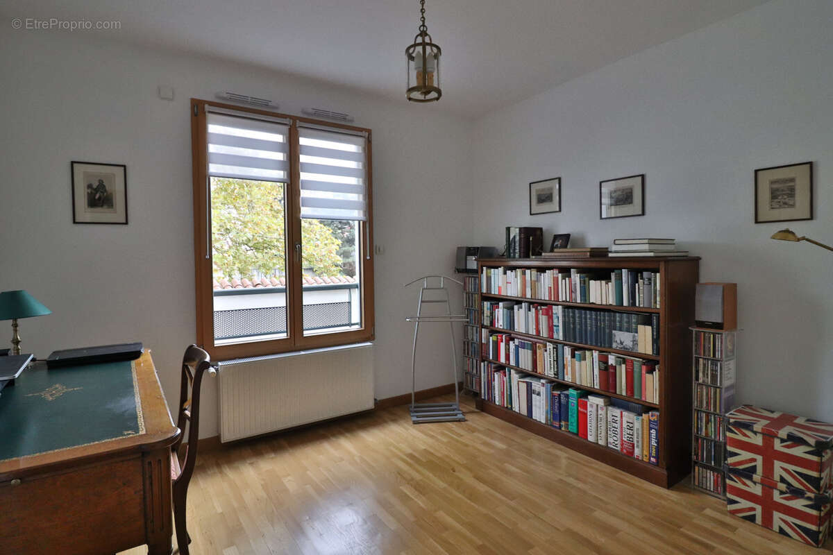 Appartement à TASSIN-LA-DEMI-LUNE